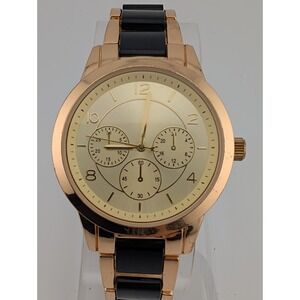 Women's Gold Tone Watch 38mm Case Black/Gold 7.5" Band- New‎ Battery